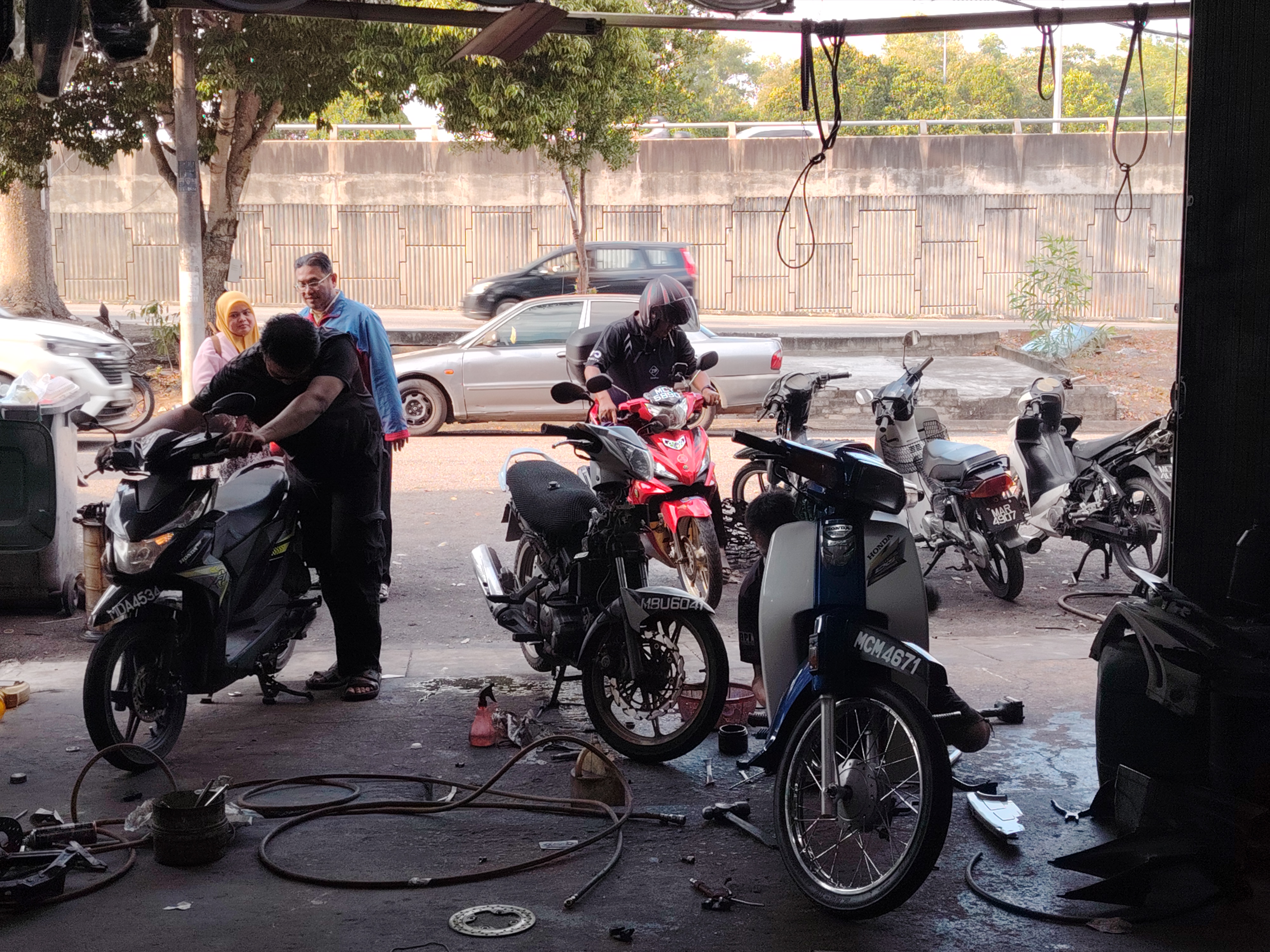 Khong Li Motor Workshop